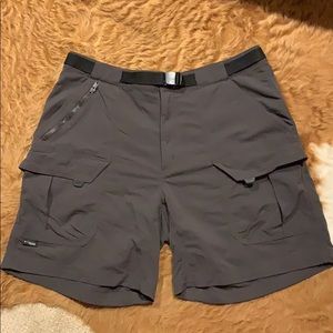 Columbia GRT gray shorts
